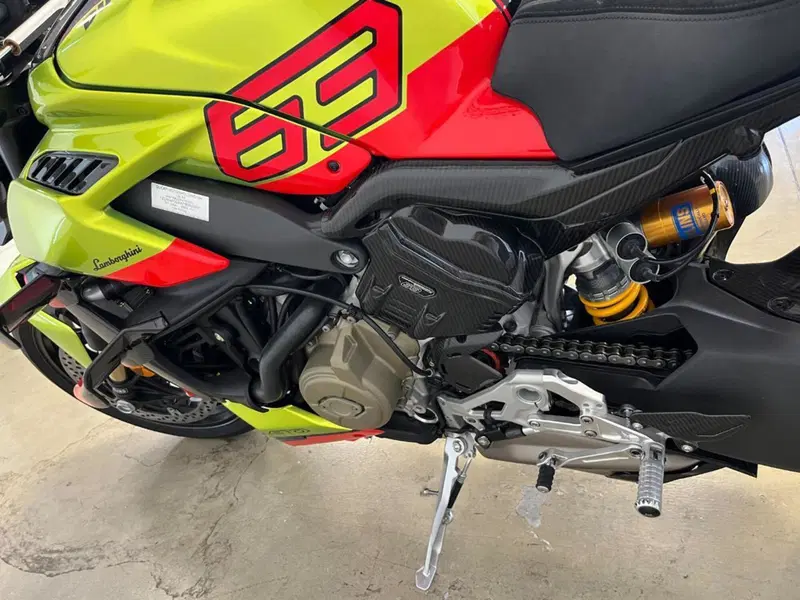 Ducati Streetfighter V4 Lamborghini (2023 - 24) (12)
