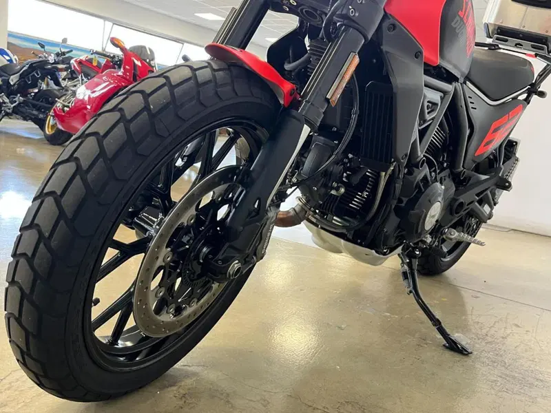 Ducati Scrambler 800 Full Throttle (2023 - 24) (3)