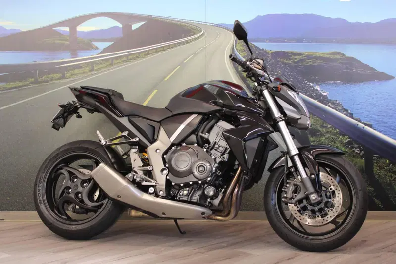 Honda CB 1000 R (2008 - 10) (5)
