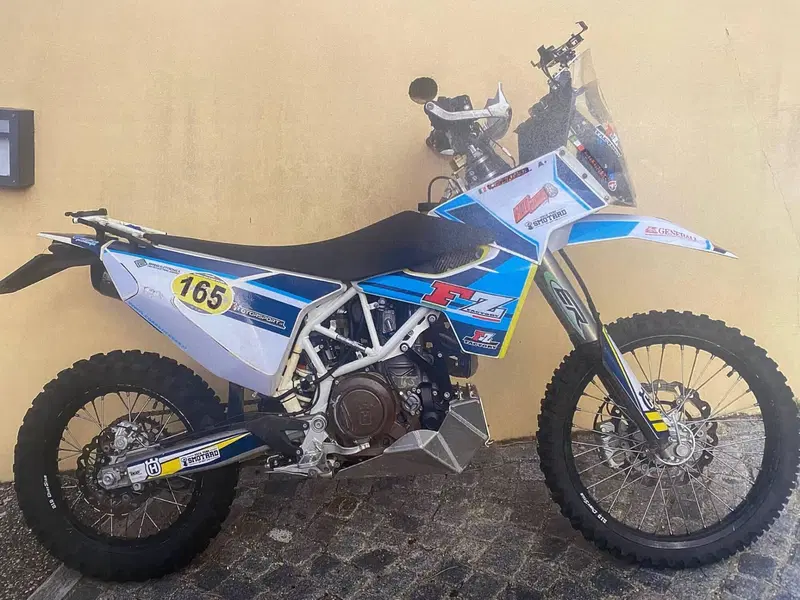 Husqvarna 701 Enduro (2017 - 19) (2)
