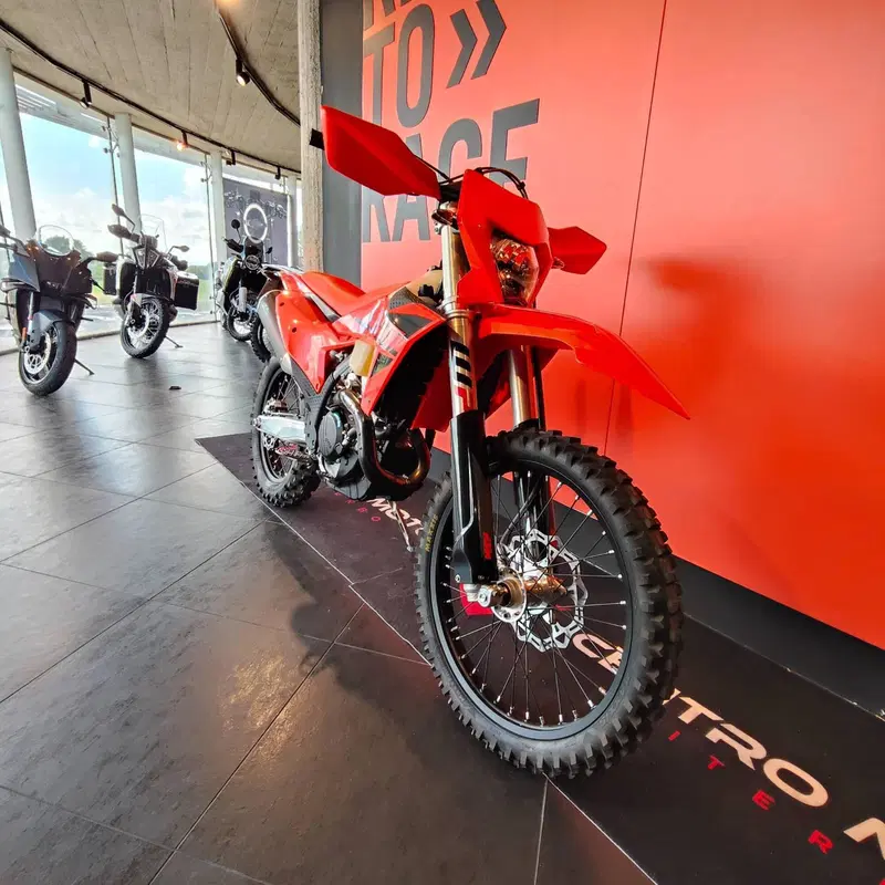 KTM 350 EXC-F (2025) (6)