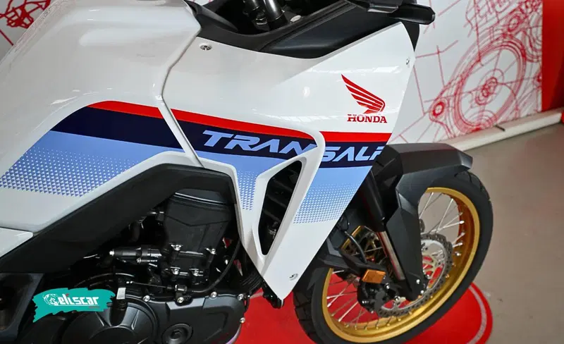 Honda Transalp XL750 (2025) (13)