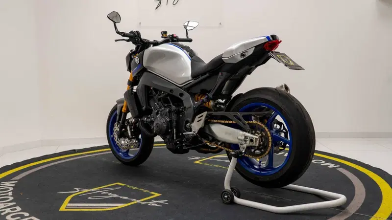 Yamaha MT-09 SP (2021 - 23) (2)
