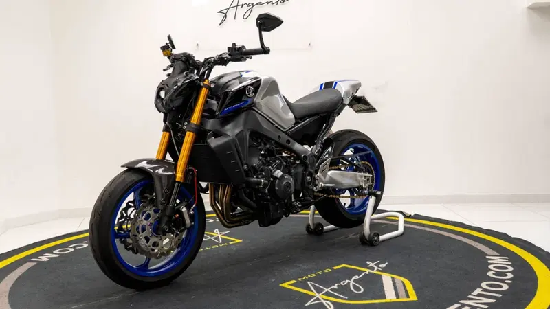 Yamaha MT-09 SP (2021 - 23) (4)