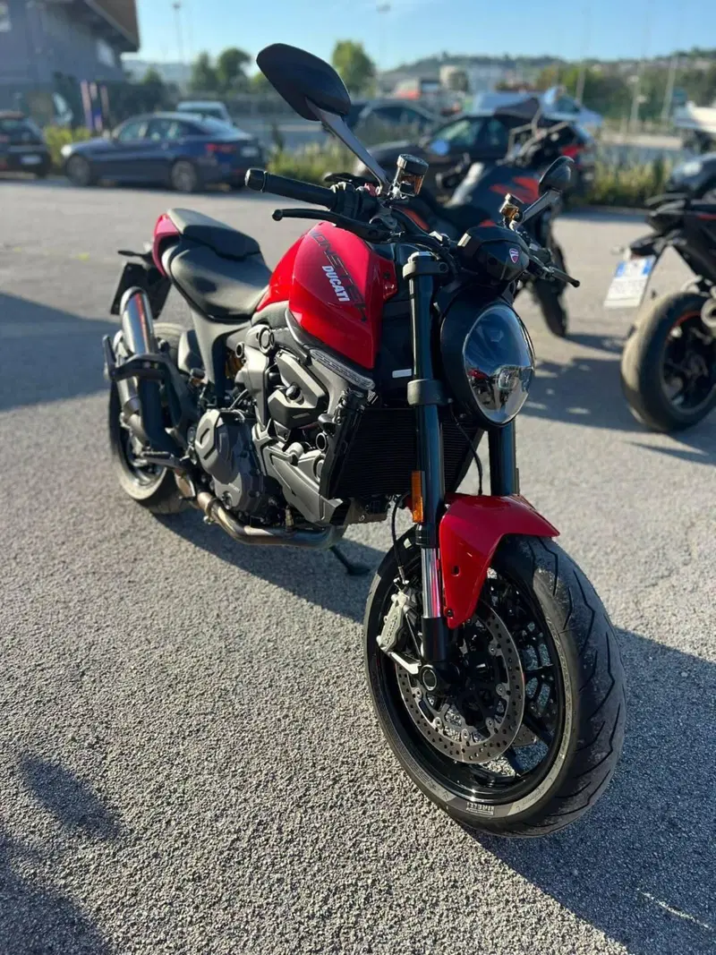 Ducati Monster 937 (2021 - 25) (2)