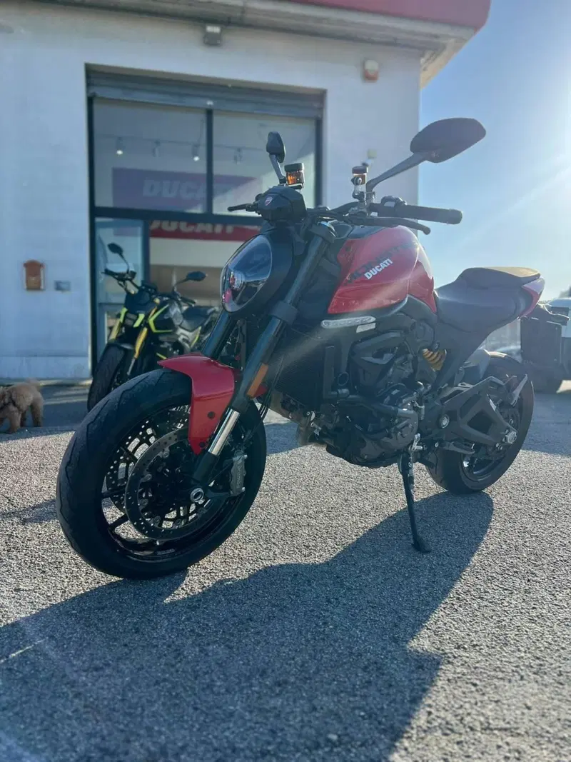 Ducati Monster 937 (2021 - 25) (5)