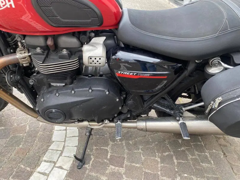 Triumph Street Twin 900 (2017 - 18) (6)