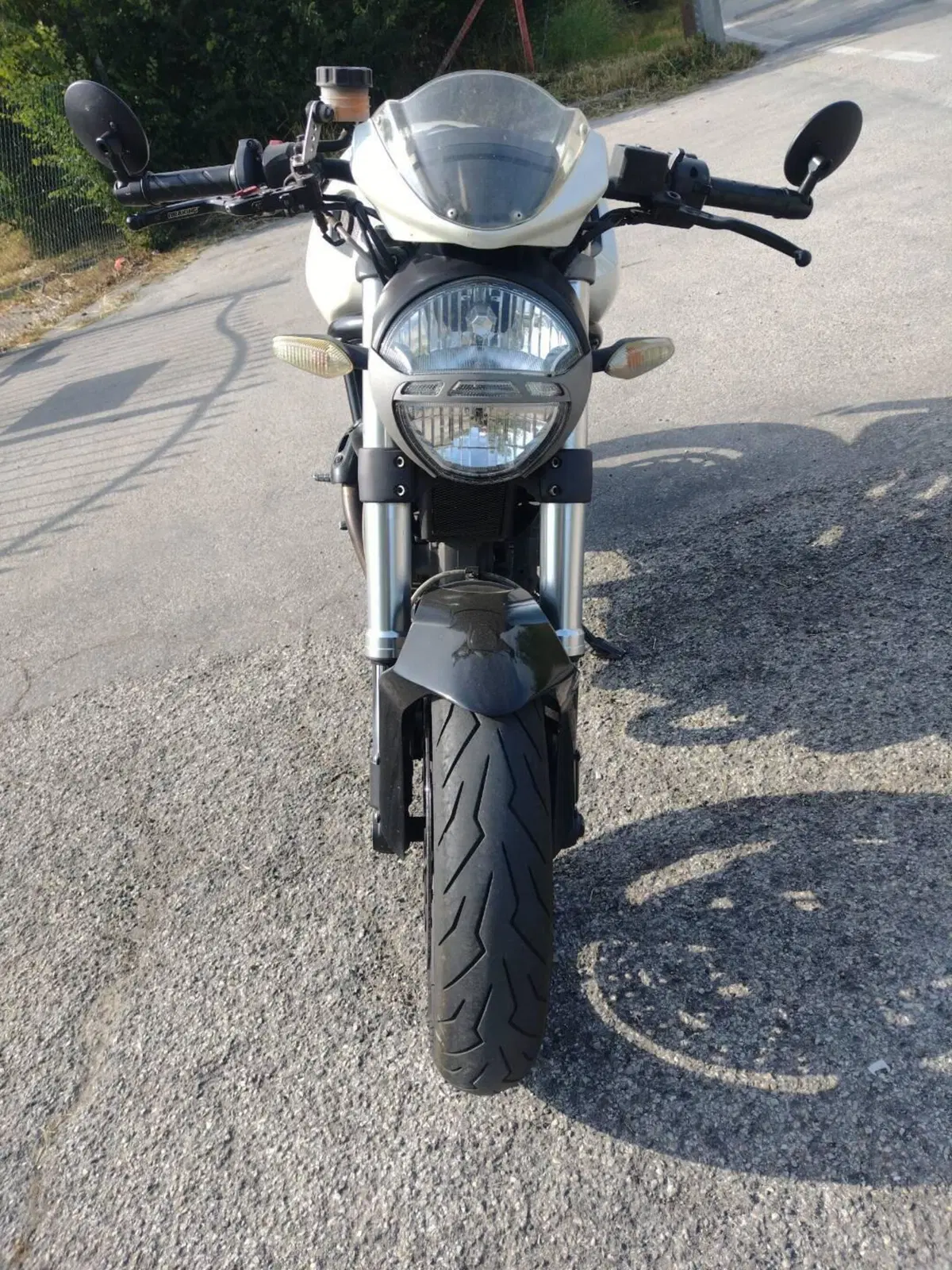 Ducati Monster 696 Plus (2007 - 14) (2)