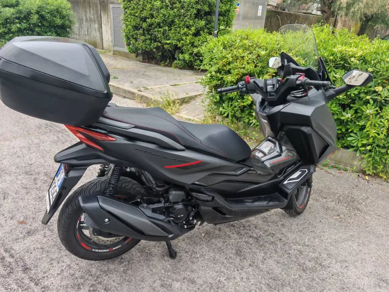 Honda Forza 350 Deluxe (2025 - 26)