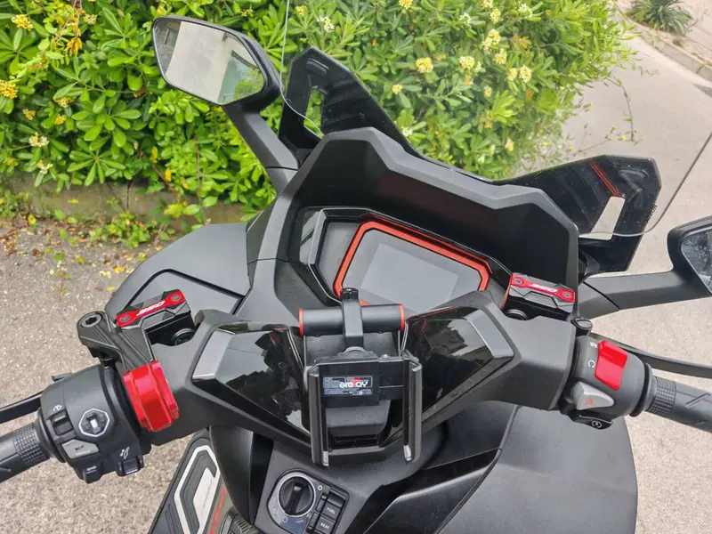 Honda Forza 350 Deluxe (2025 - 26) (2)