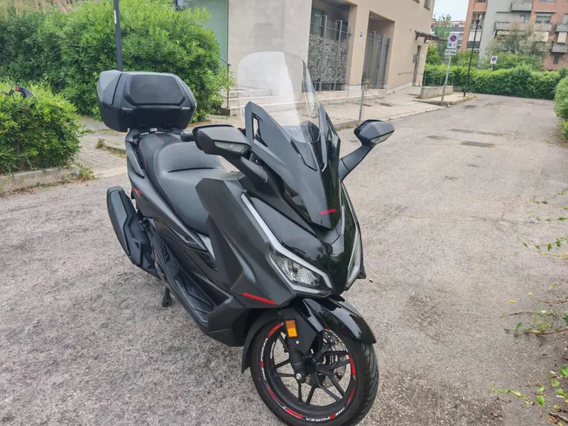 Honda Forza 350 Deluxe (2025 - 26) (7)