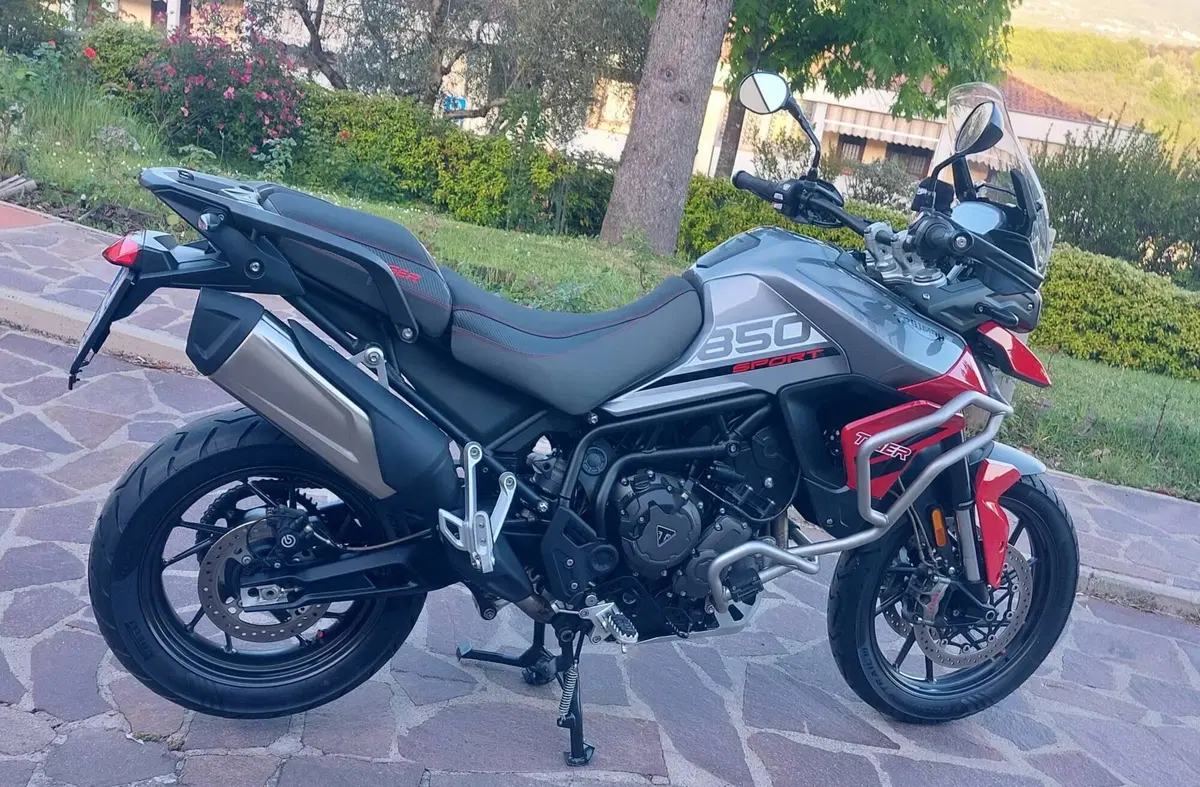 Triumph Tiger 850 Sport (2021 - 25) (2)