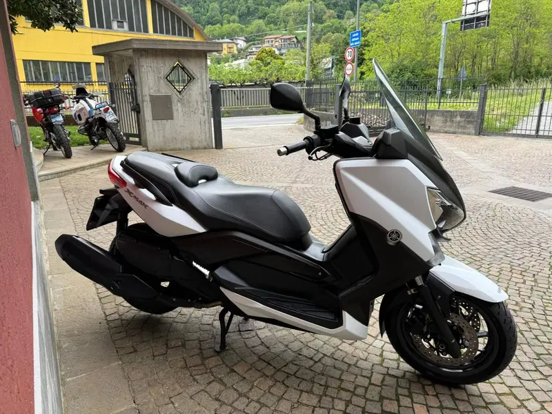 Yamaha X-Max 400 (2013 - 16) (2)