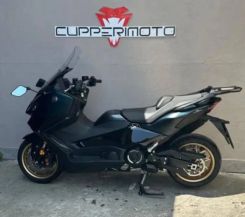 Yamaha T-Max 560 Tech Max (2022 - 24) (4)
