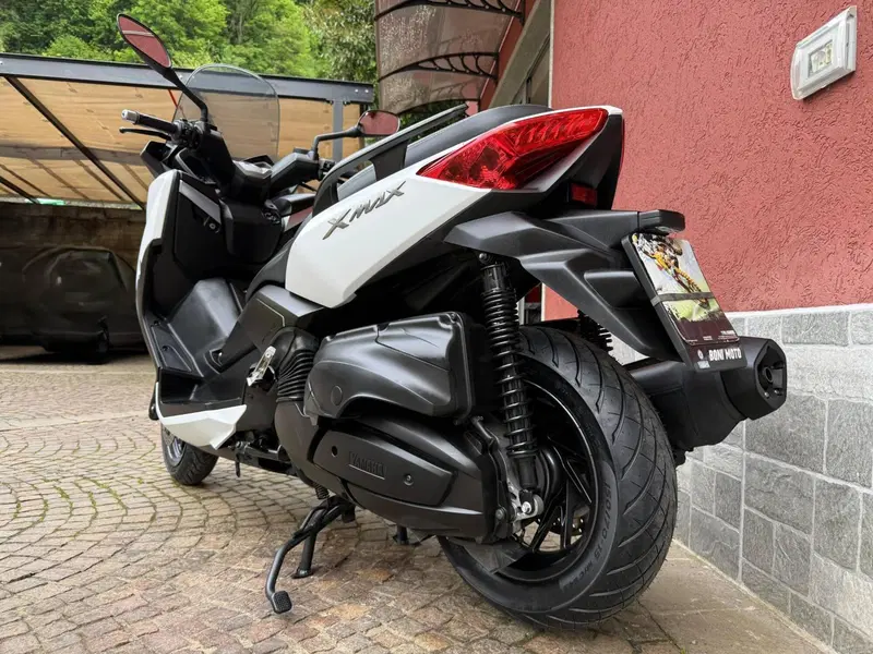 Yamaha X-Max 400 (2013 - 16) (5)