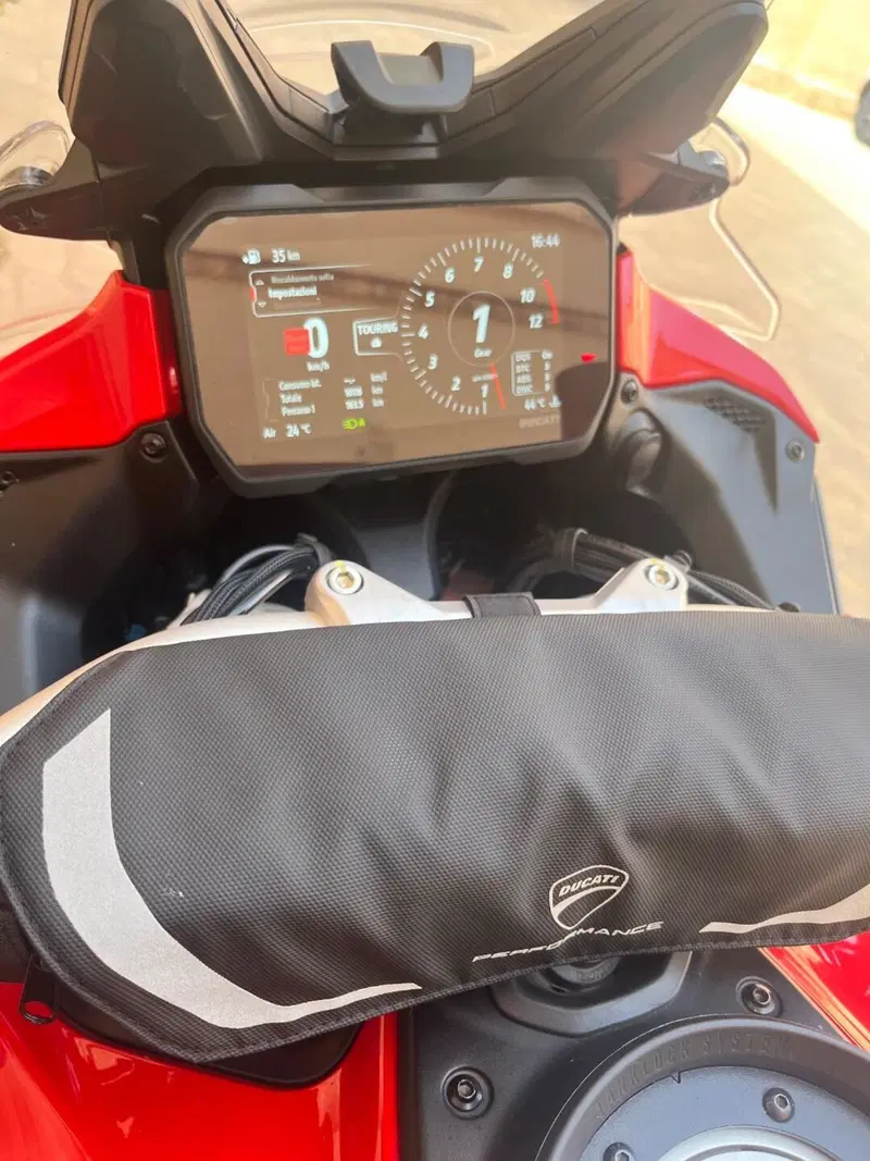 Ducati Multistrada V4 S (2021 - 24) (4)