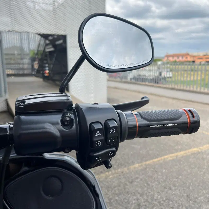 Harley-Davidson Road Glide ST (2022 - 23) (8)