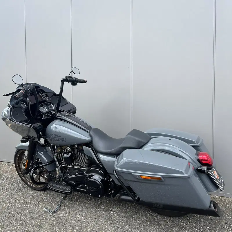 Harley-Davidson Road Glide ST (2022 - 23) (18)