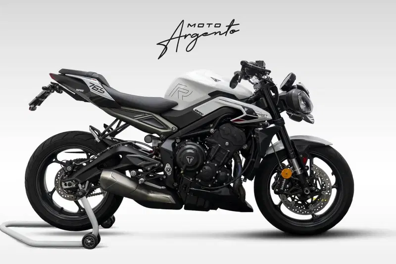 Triumph Street Triple 765 R (2023 - 26)