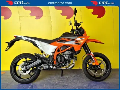 KTM 125 SMC R (2025 - 26) usata