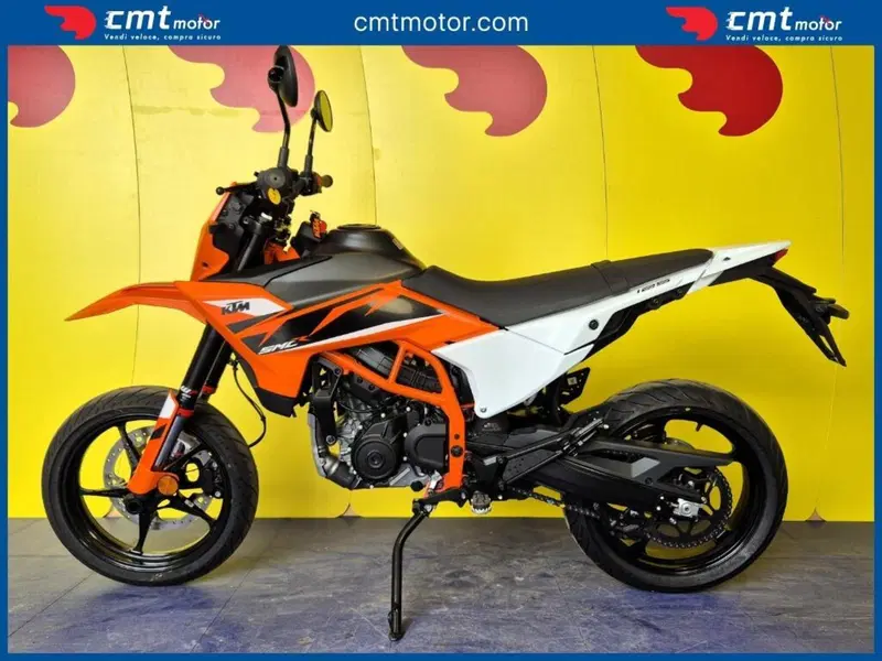 KTM 125 SMC R (2025 - 26) (3)