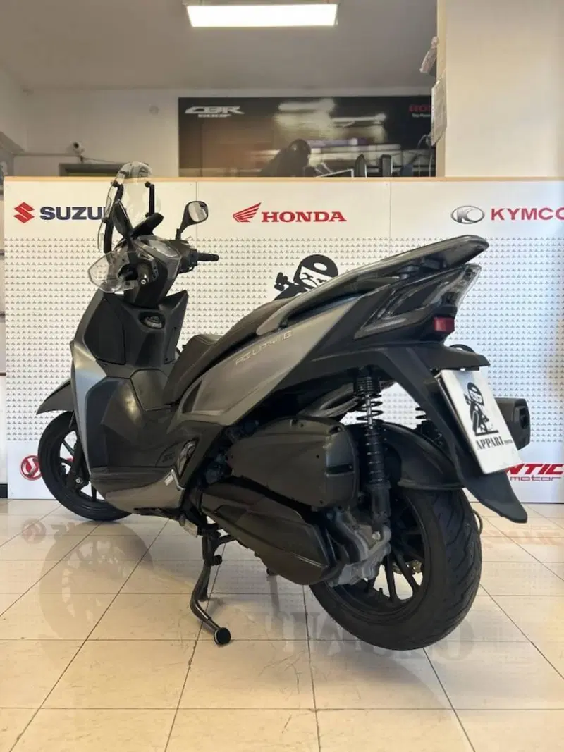 Kymco Agility 300i (2021 - 25) (5)
