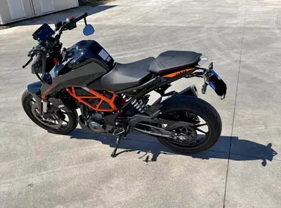 KTM 390 Duke (2021 - 23) usata