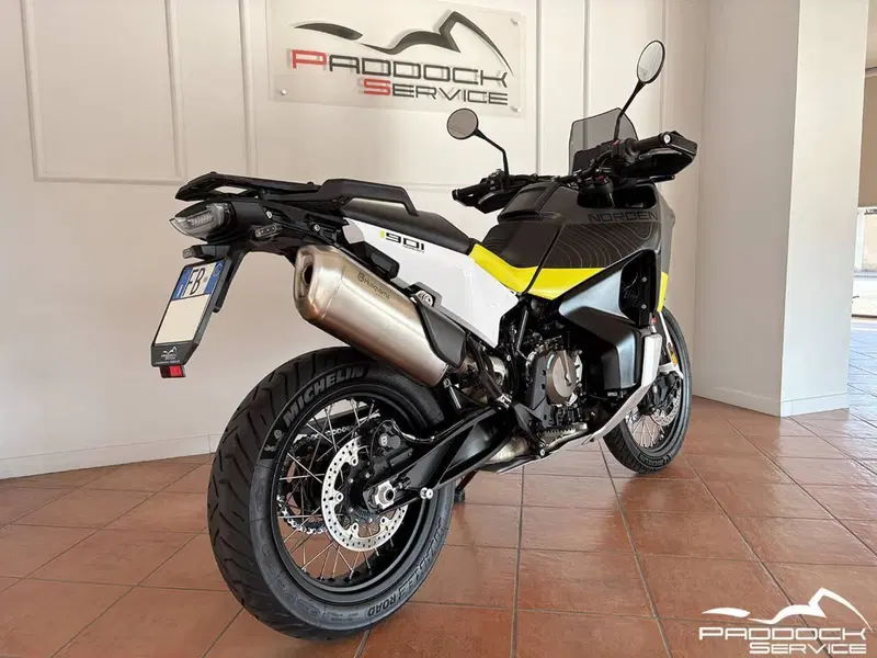 Husqvarna Norden 901 (2022 - 26) (5)