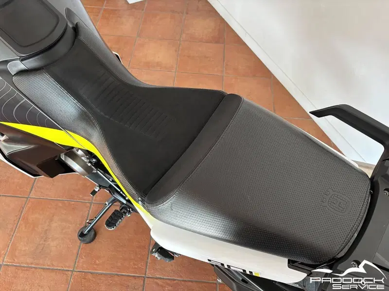 Husqvarna Norden 901 (2022 - 26) (9)