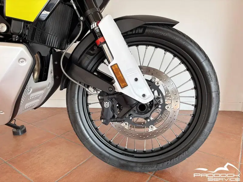 Husqvarna Norden 901 (2022 - 26) (13)