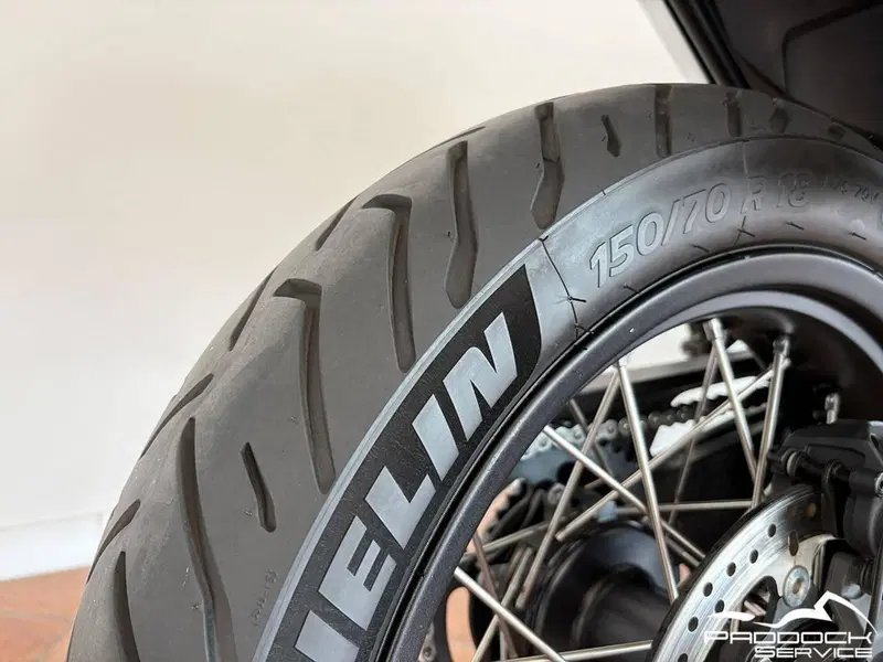 Husqvarna Norden 901 (2022 - 26) (14)