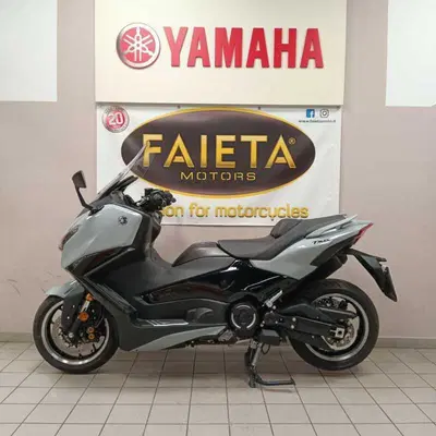 Yamaha T-Max 560 Tech Max (2025 - 26) usata