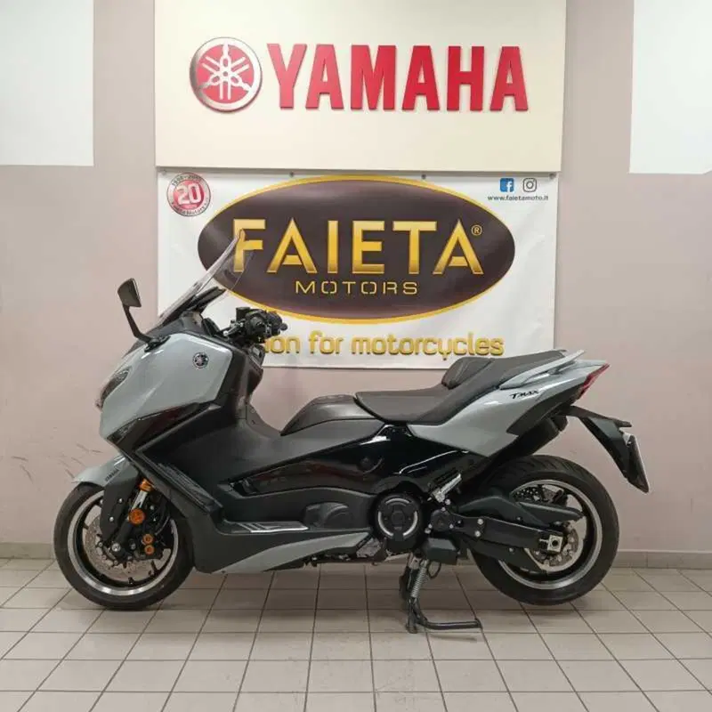 Yamaha T-Max 560 Tech Max (2025 - 26)