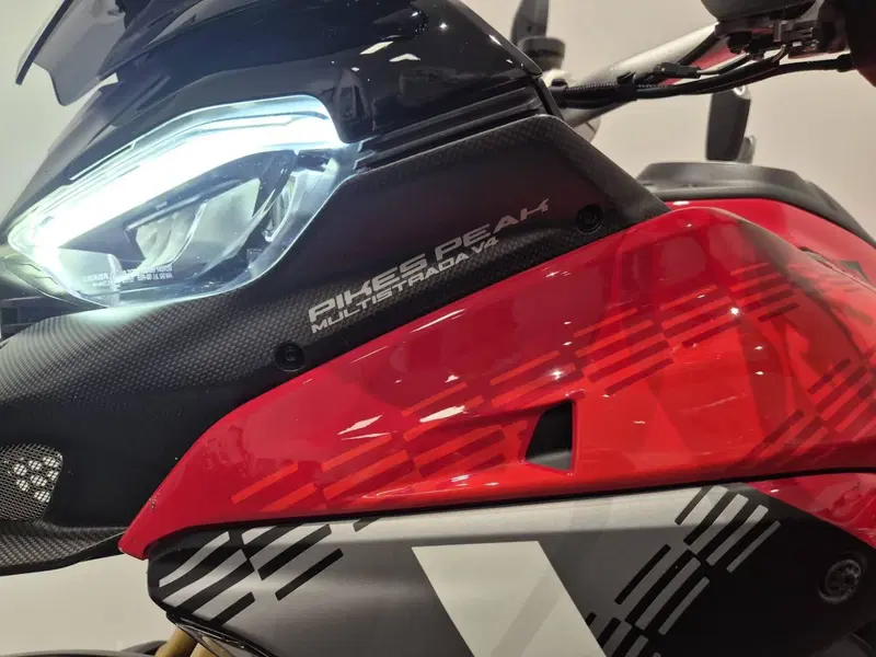 Ducati Multistrada V4 Pikes Peak (2025 - 26) (8)