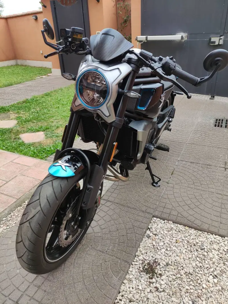 CFMOTO 700CL-X Sport (2022 - 26) (5)
