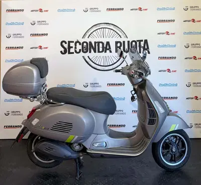 Vespa GTS 300 Supertech Hpe (2021 - 22) usata