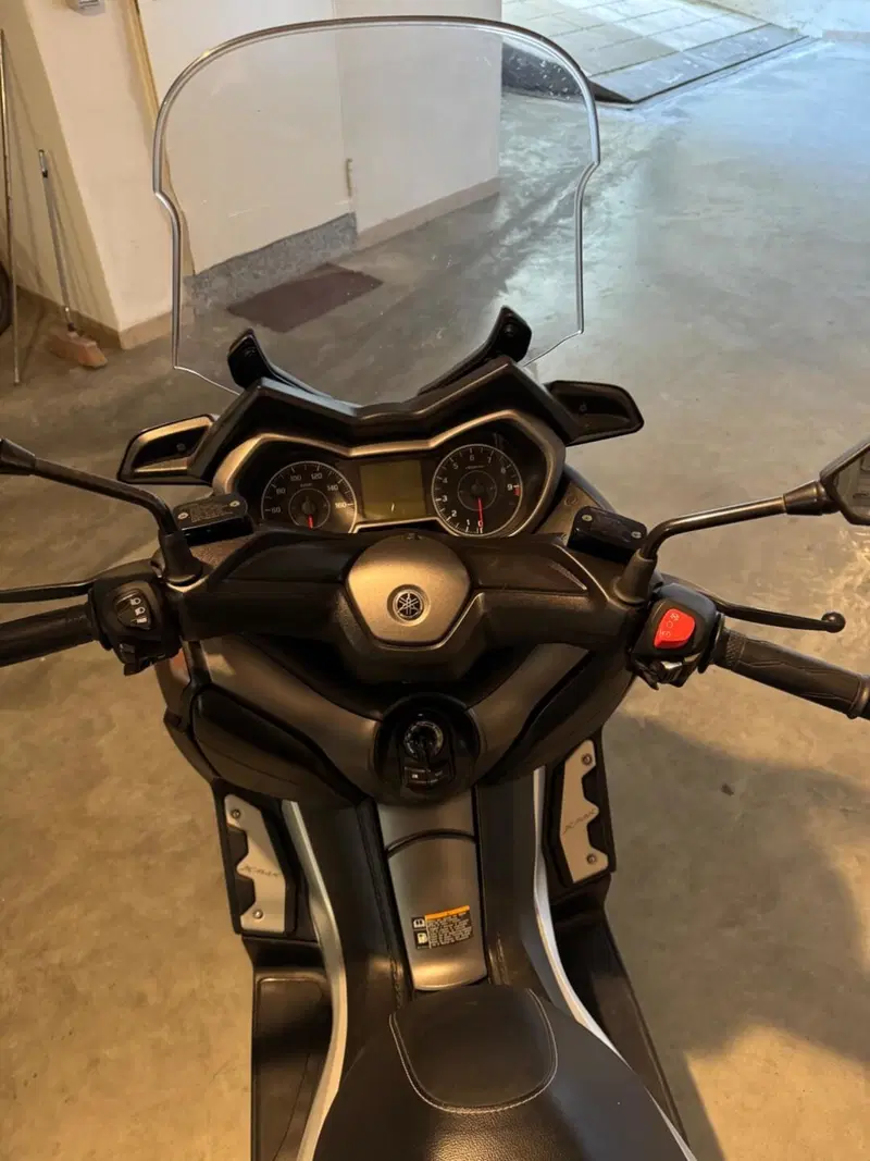 Yamaha X-Max 300 ABS (2017 - 20) (8)