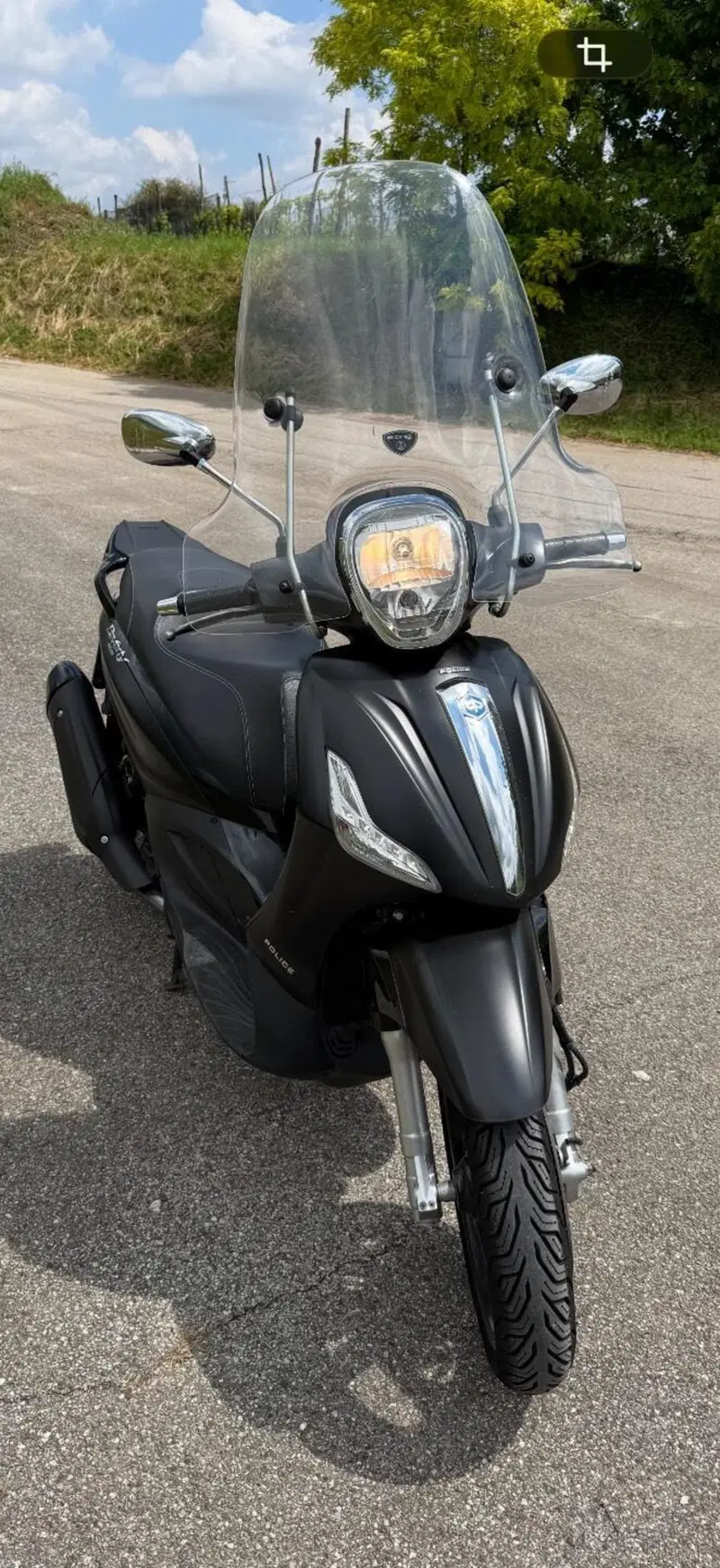 Piaggio Beverly 350 Police ABS-ASR (2018 - 20) (3)