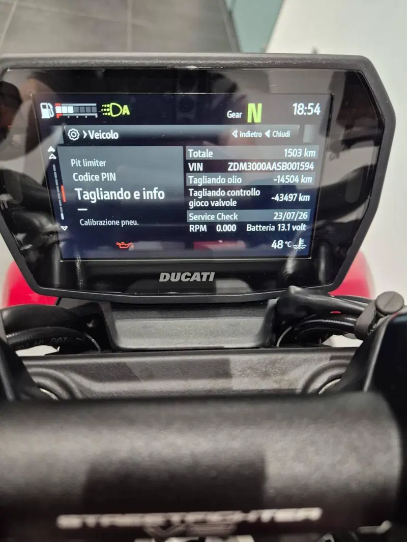 Ducati Streetfighter V2 S (2025 - 26) (14)