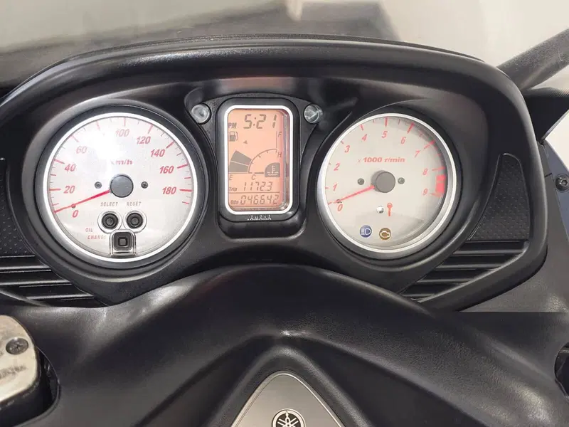 Yamaha T-Max 500 (2004 - 07) (10)