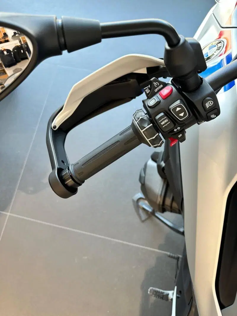 Bmw R 1300 GS ASA (2024 - 26) (5)
