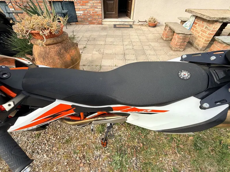 KTM 690 Enduro R (2019 - 20) (13)