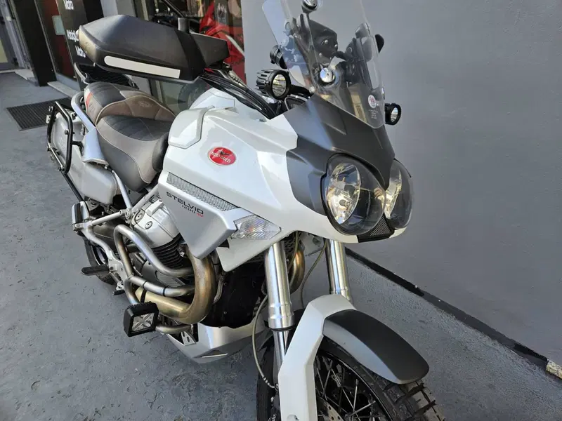 Moto Guzzi Stelvio 1200 NTX (2009 - 10) (3)