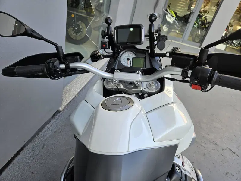 Moto Guzzi Stelvio 1200 NTX (2009 - 10) (5)