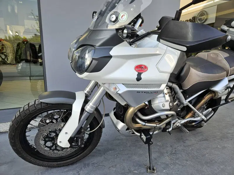 Moto Guzzi Stelvio 1200 NTX (2009 - 10) (10)