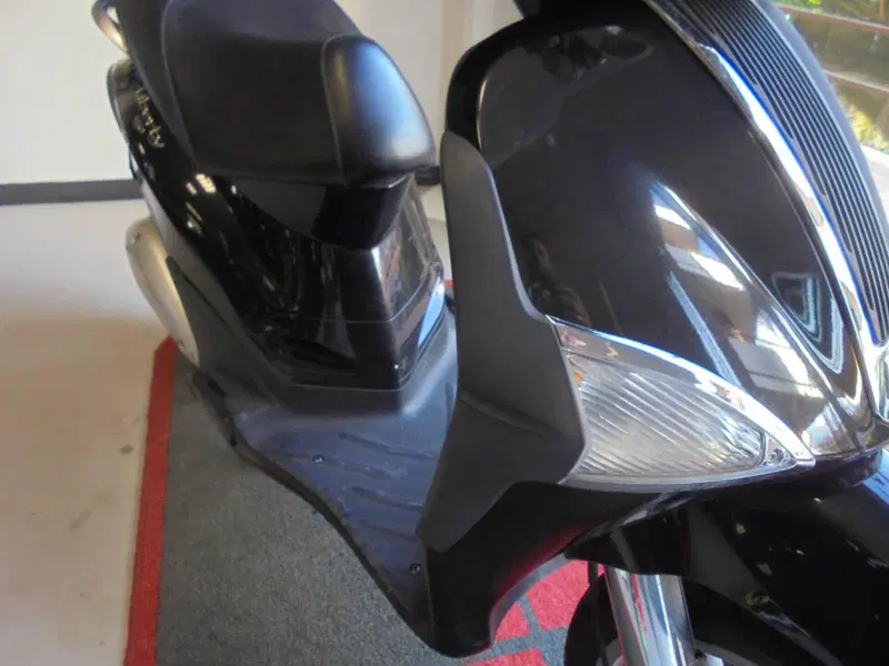 Piaggio Liberty 150 4T (2008 - 13) (5)