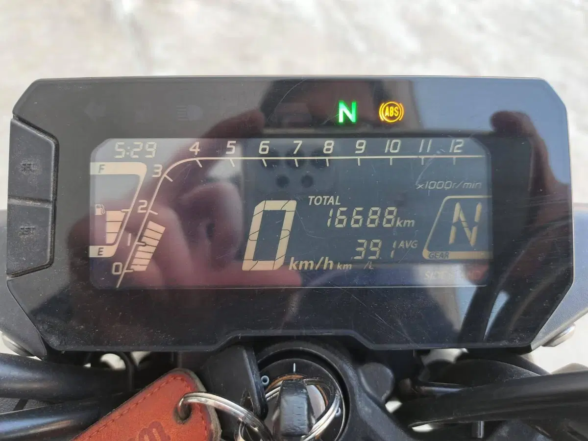 Honda CB 125 R (2018 - 20) (7)