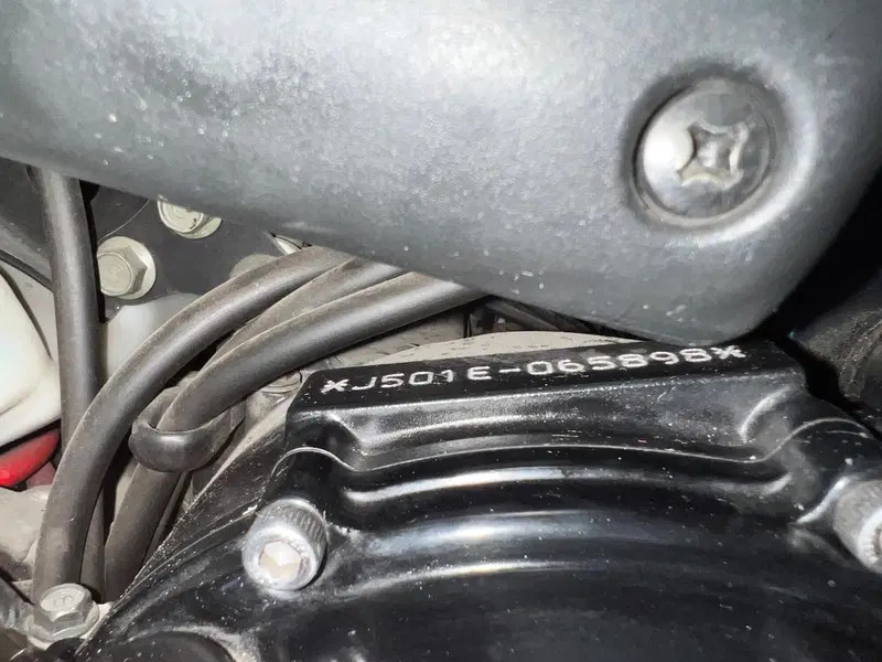 Yamaha FZS 600 Fazer (2002 - 03) (7)