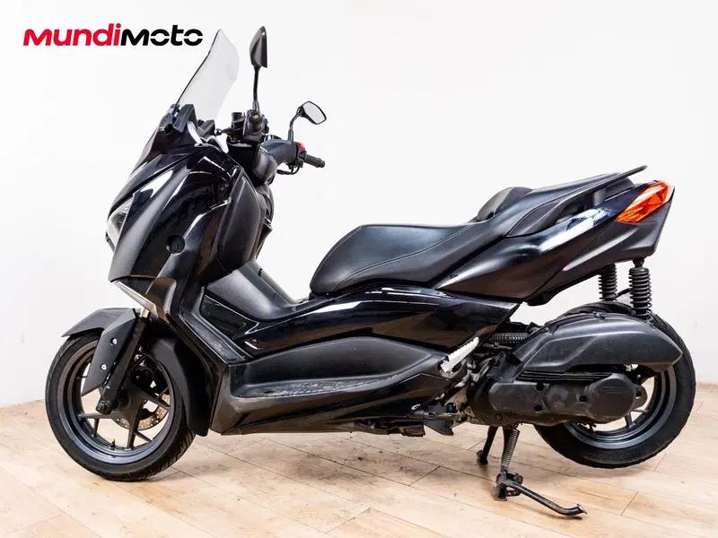 Yamaha X-Max 125 Tech Max (2020) (6)
