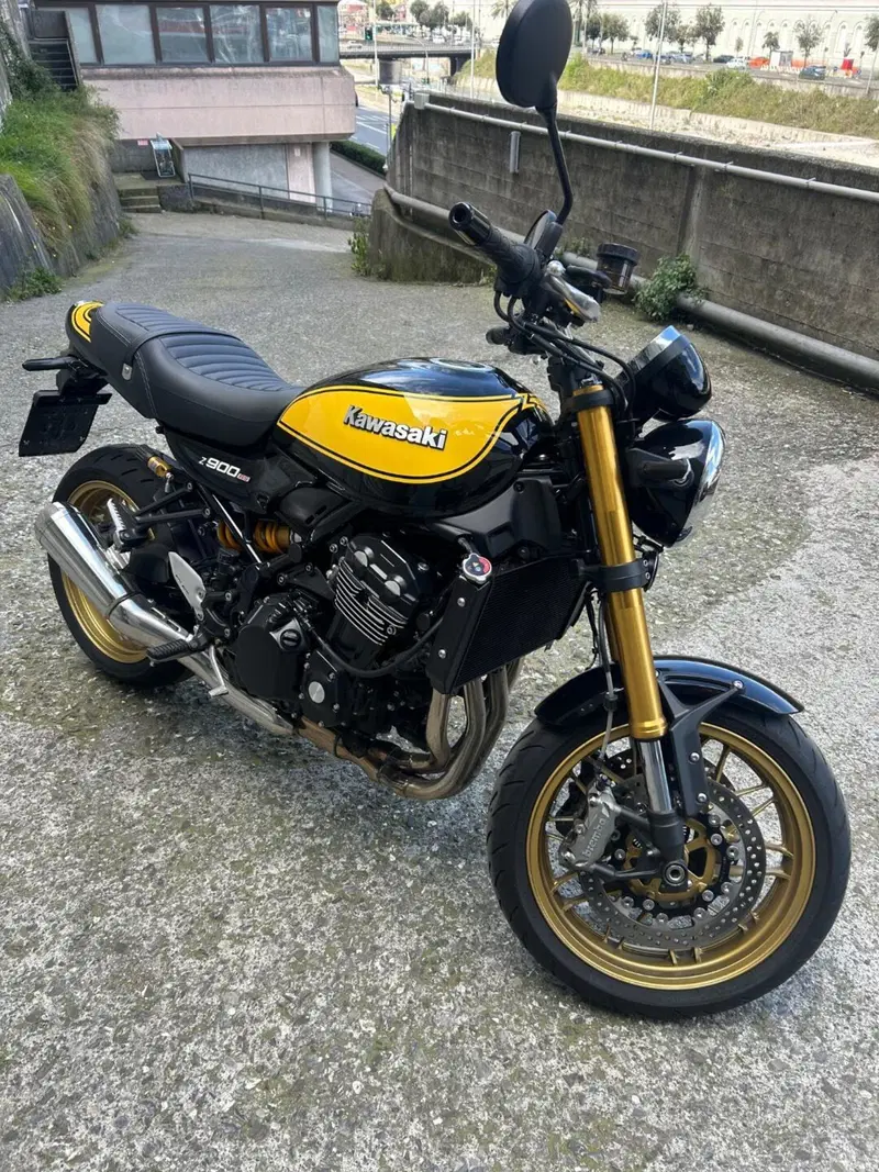 Kawasaki Z 900 RS SE (2022 - 25) (4)